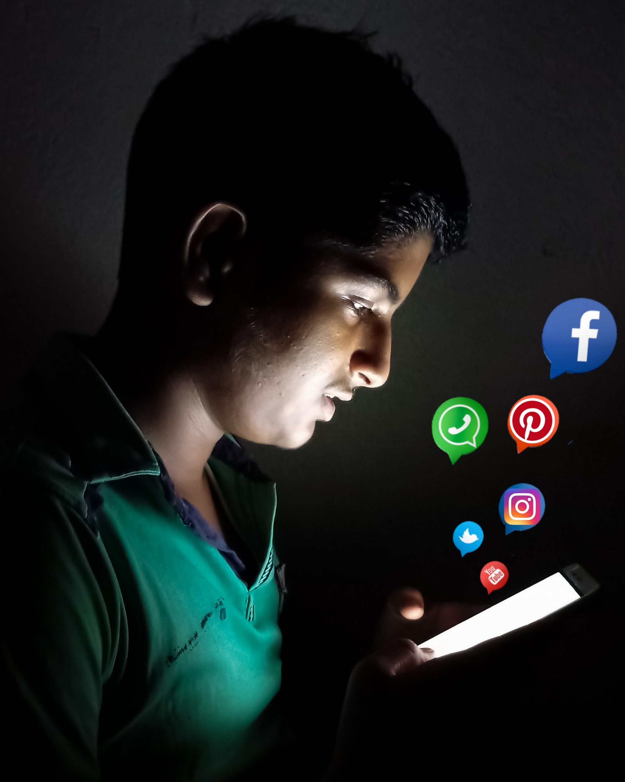 Facebook पर धोखाधड़ी से बचने के लिए ज़रूरी सावधानियां